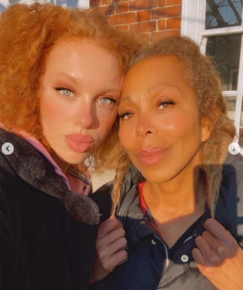 Anna with her mother Angela Ermakova