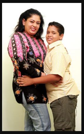 Anusha Sonali with her son