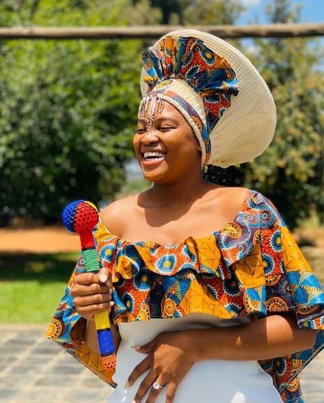 Asavela Mngqithi wiki