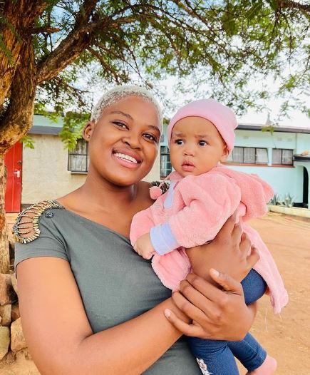 Asavela and her daughter