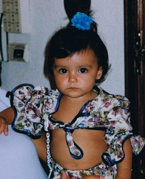 Carla Diaz childhood image