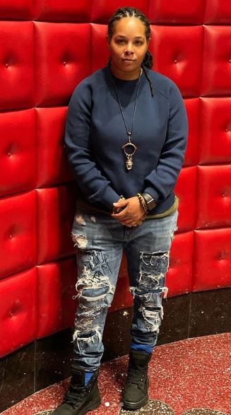 Chaunte Wayans height