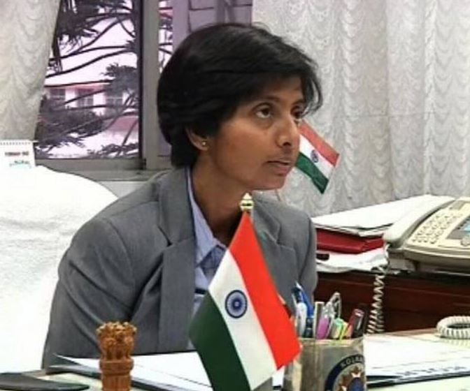 Damayanti Sen is an IPS officer