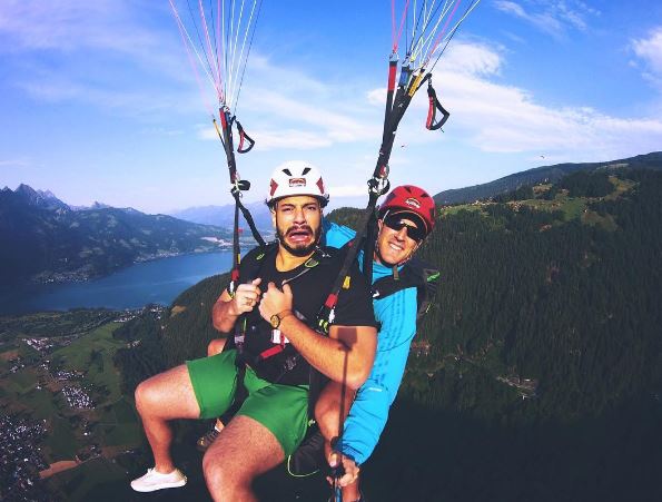 Daniel Sahad did paragliding