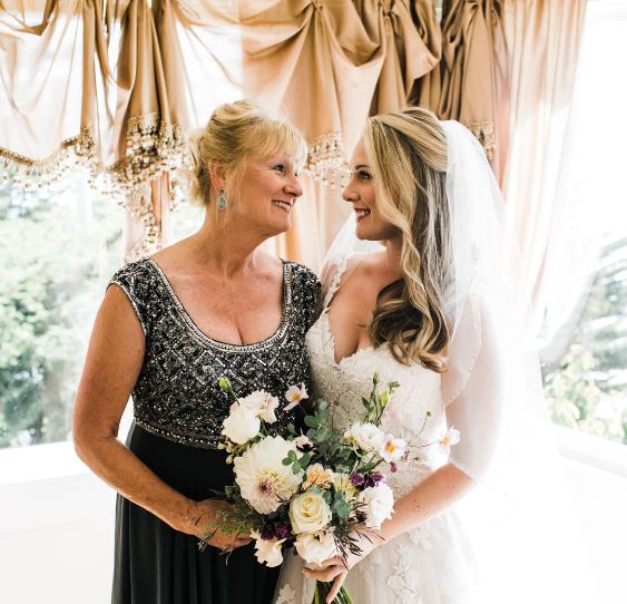 Denise Huskins and her mother