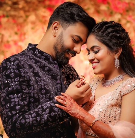 Dhawal Spouse, Girlfriend Name & Relationships (Marriage)
