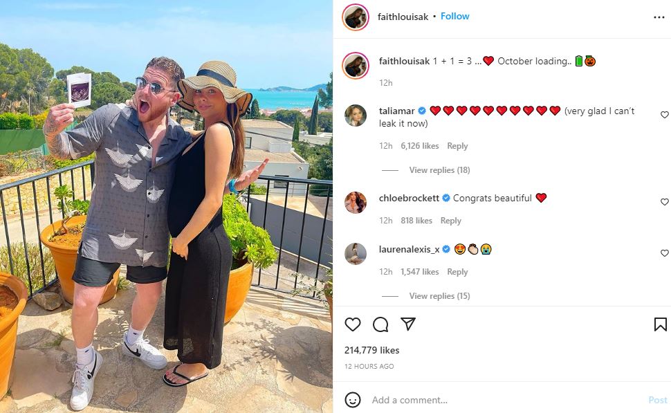 Faith Kelly announced the news of her pregnancy