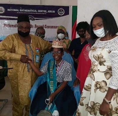 Faith Odunsi with her parents