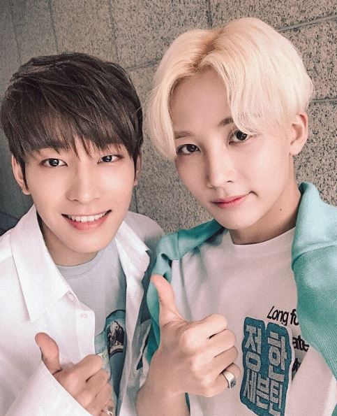 Jeon Wonwoo with Jeonghan