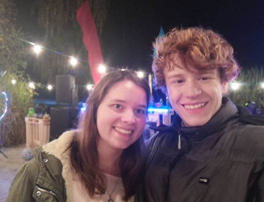 Jonas Holdenrieder and his friend
