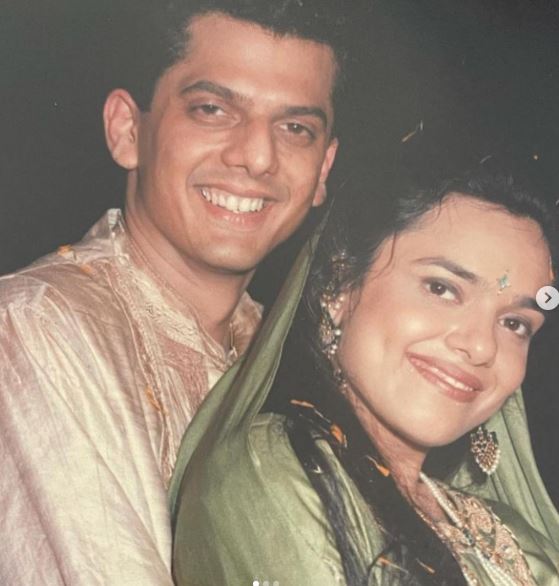 Kashika Kapoor father and mother