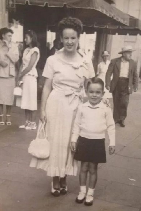 Kent Dana in his childhood