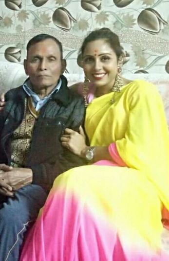 Khushboo Kamal with her father
