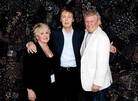 Linda Hoffman height