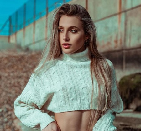 Mercedes Valentine Wiki & Bio (Influencer & Model)