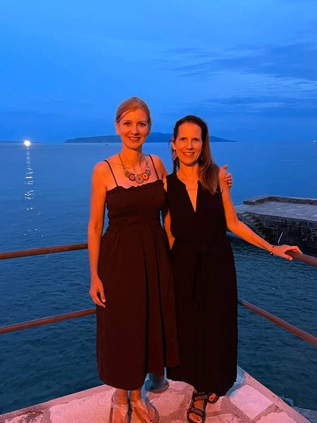 Orsolya Gaal with her sister