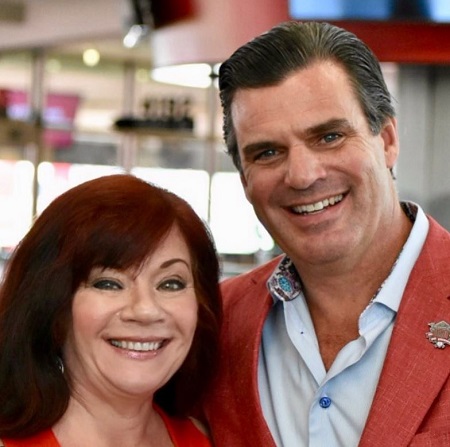 Phil Castellini Spouse, Girlfriend Name & Relationships