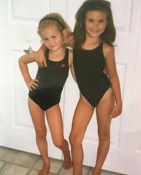 Rachel Bush childhood picture with her sister