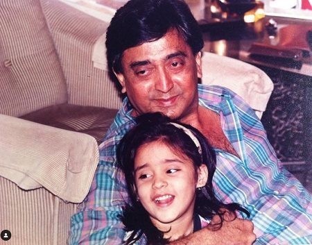 Ritika Sajdeh childhood picture