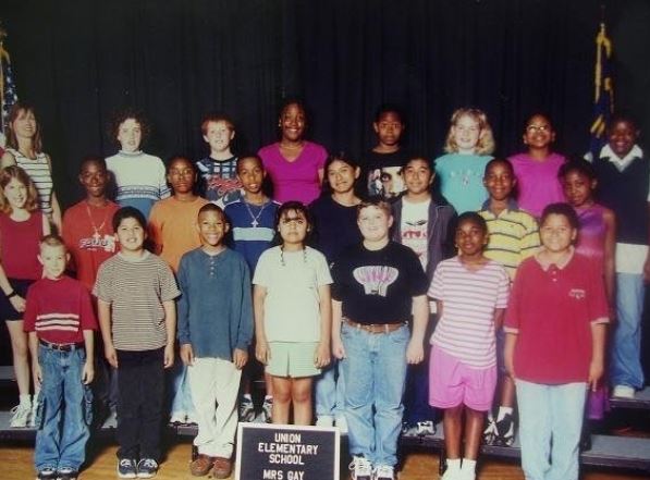 Shauna's old photo with her friends