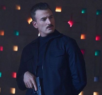 The role of Lloyd Hansen is acted by Chris Evans