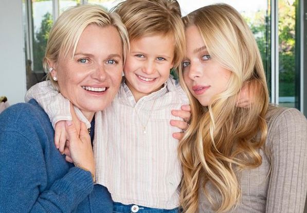 Adam Waldman wife daughter and son