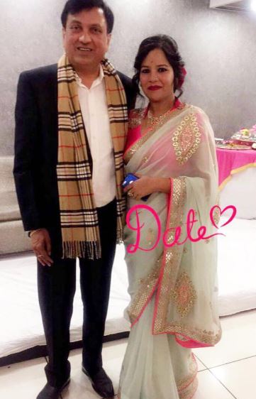 Aditi Hundia father and mother