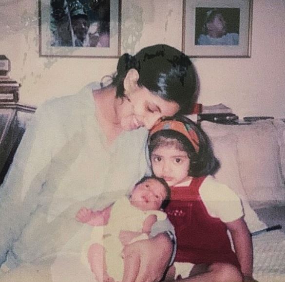 Agastya Nanda old image with his mother and sister