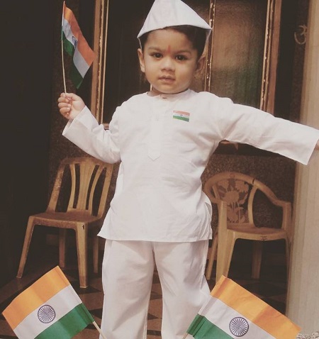 Avinash Dwivedi childhood picture