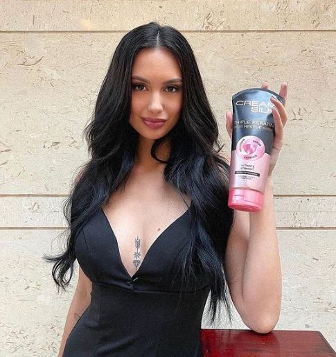 Celeste Cortesi promotes many products