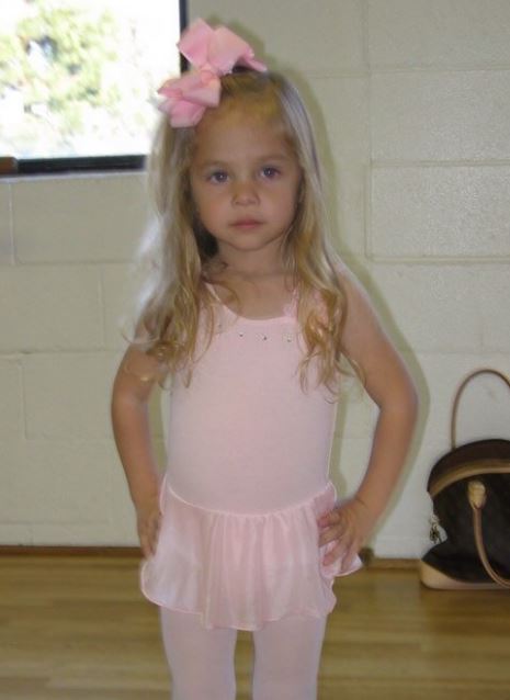 Childhood photo of Peyton