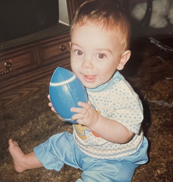 Childhood photo of Steven