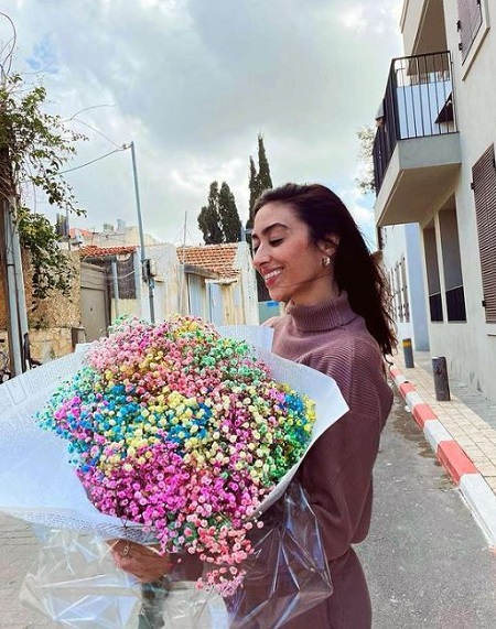Hila Saada Net Worth, Income Source & Salary