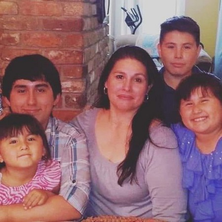 Irma Garcia with her four kids