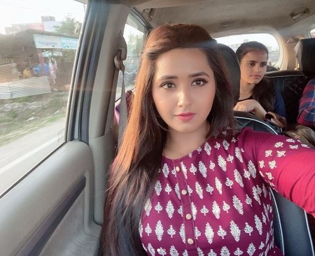 Kajal Raghwani Wiki & Bio (School & College)