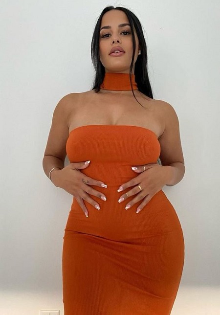 Katya Elise Henry Height, Weight & Physical Appearance