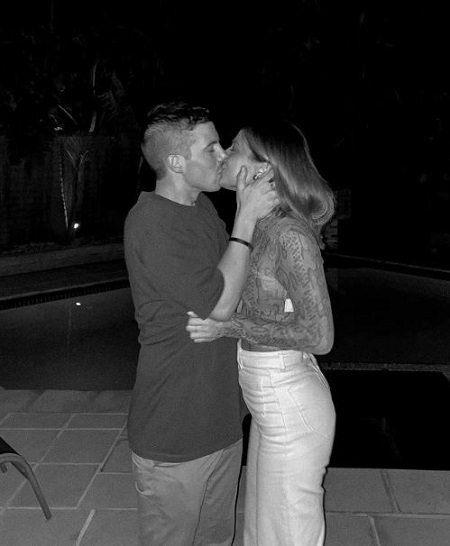 Lachie Gill Wife, Girlfriend Name & Relationships