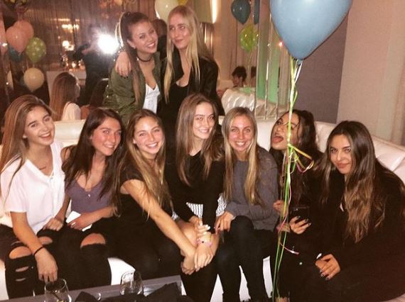 Liotta with her friends
