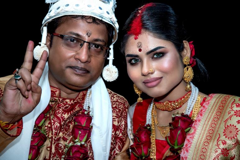 Manjusha Neogi with her husband