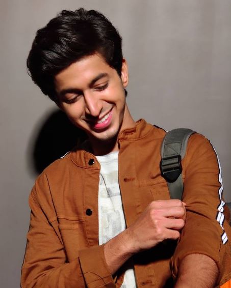 Mihir Ahuja facts