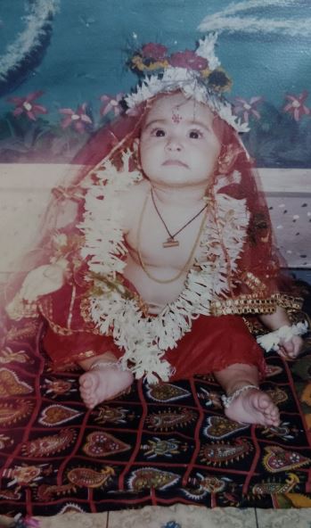 Pallavi Dey childhood image