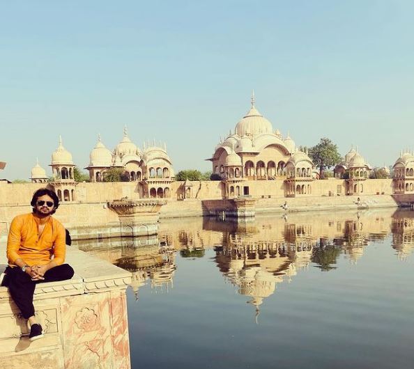 Prateek Shah likes traveling