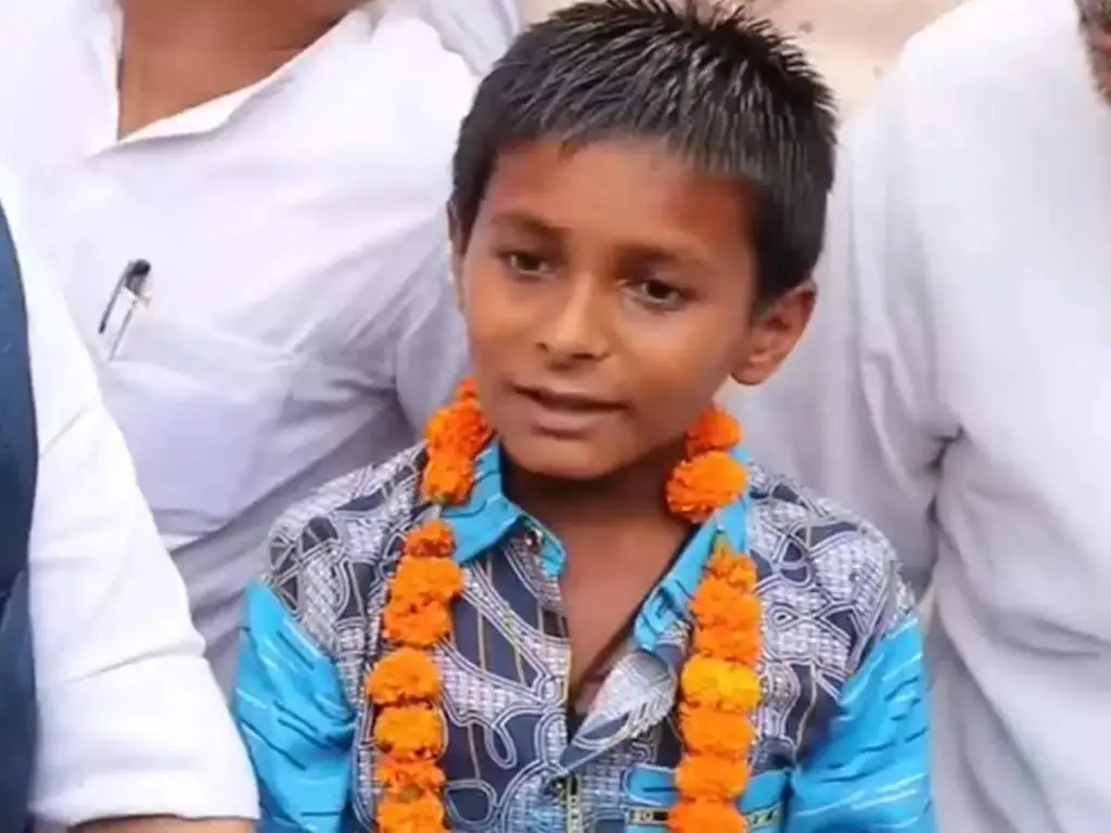Sonu Kumar Family, Siblings (Religion & Caste)