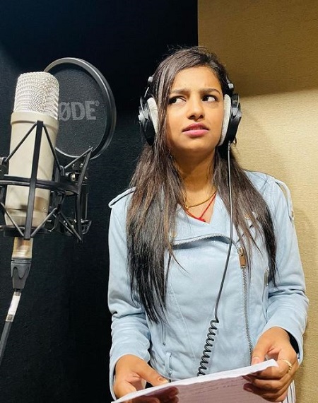 Sonu Srivastava Gowda Career, Album, Modeling & Profession