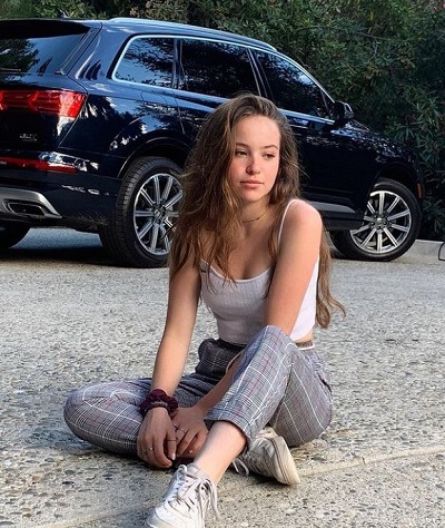 Stella Gregg Net Worth