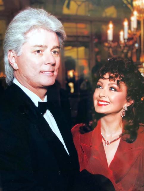 Strickland with his wife Naomi Judd