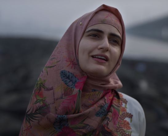 The role of Lal Zari is acted by Fatima Sana Shaikh