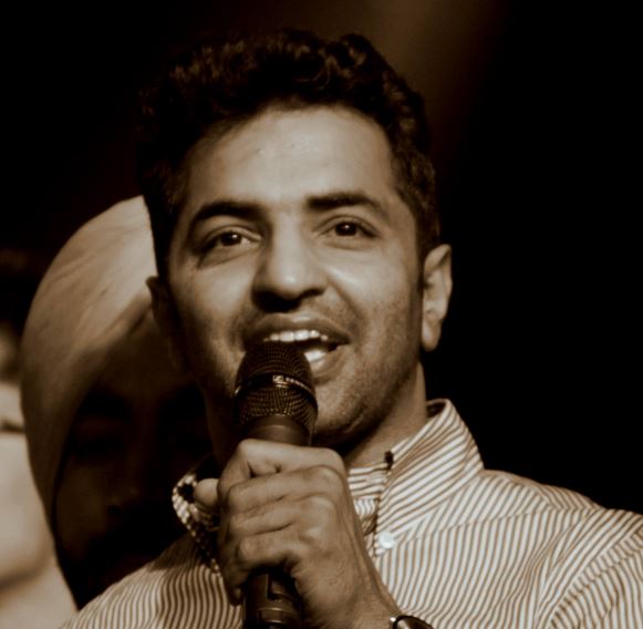 Vicky Middukhera facts