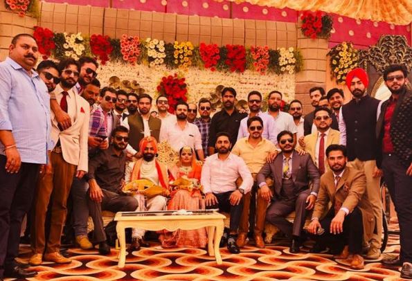 Vicky Middukhera wedding photo