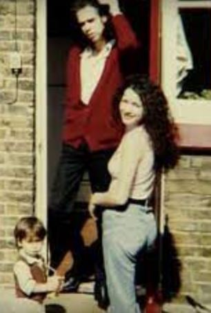 Viviane Carneiro ex husband and son